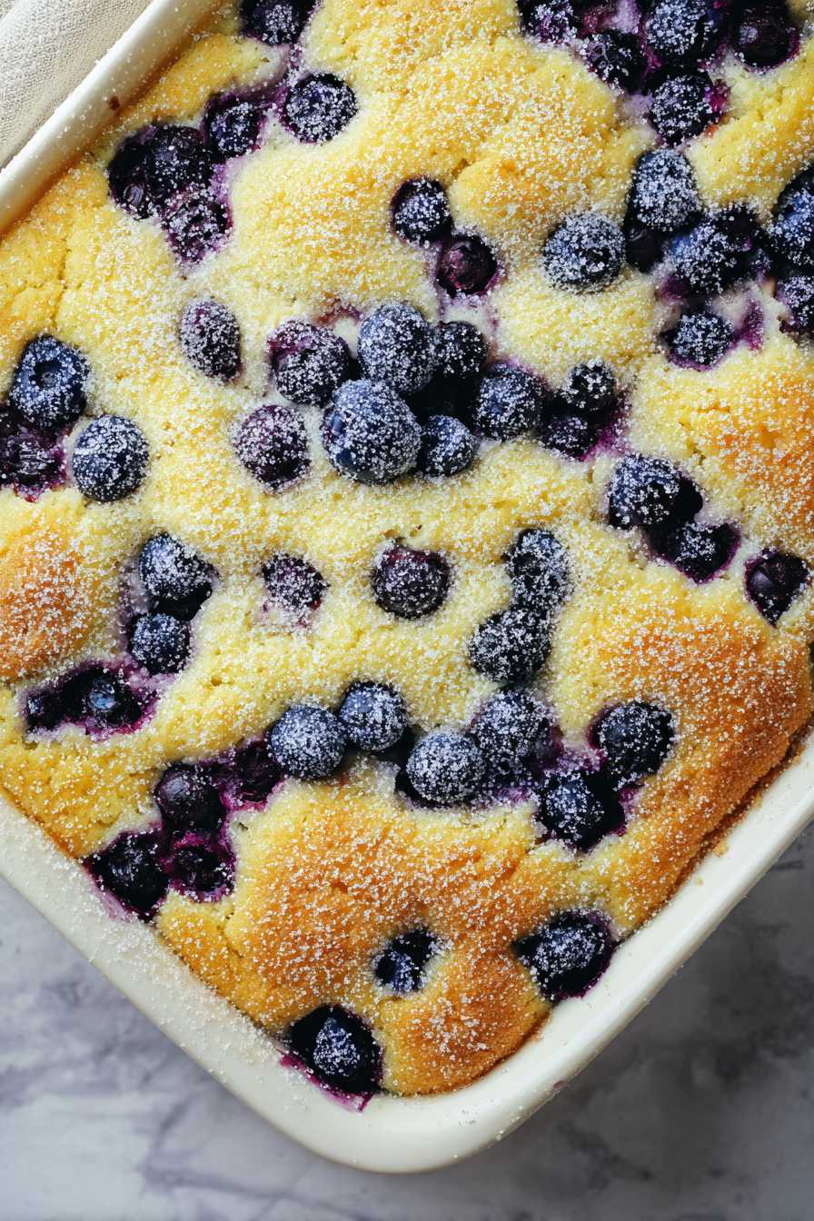 Melt-in-Your-Mouth Blueberry Breakfast Cake: Super Moist & Easy